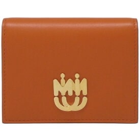 miumiuのロゴのデザインが可愛いスムースカーフレザー二つ折り財布【オレンジ）