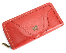 蝶モチーフのプレートが印象的なラウンドファスナー長財布
（レッド）