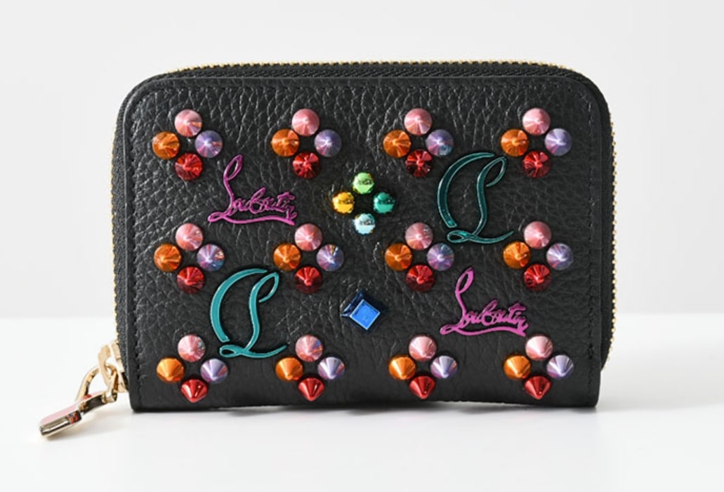 ファッションフリークに人気のChristian Louboutin（クリスチャンルブタン）黒財布