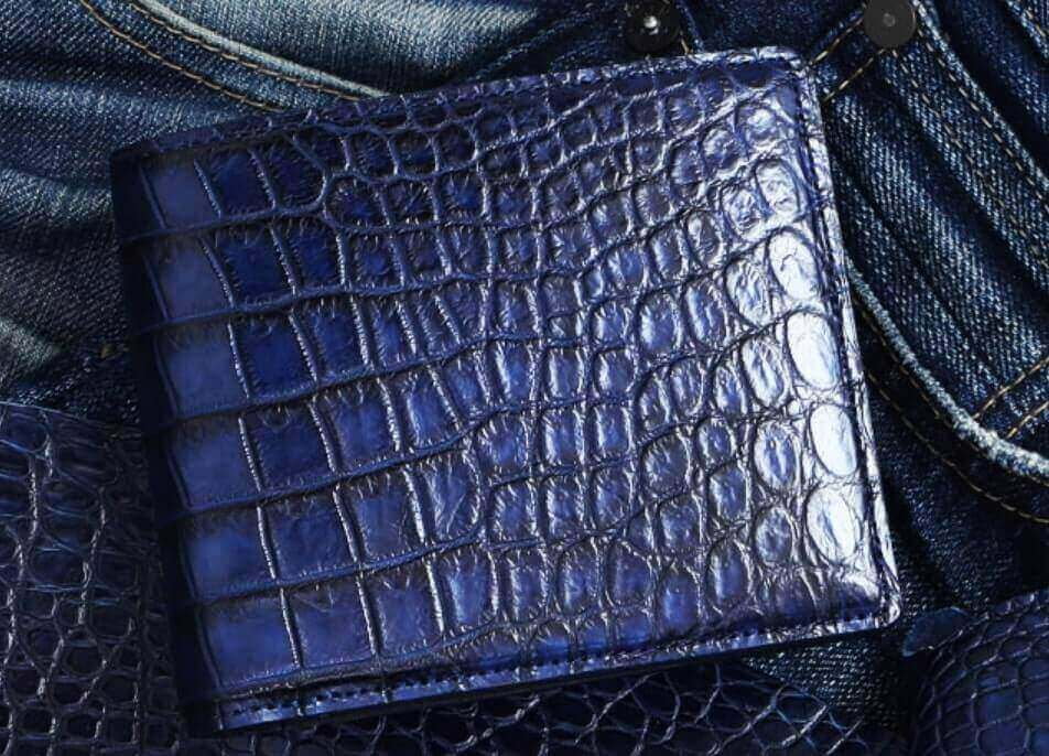 藍染めクロコダイルの折り畳み財布