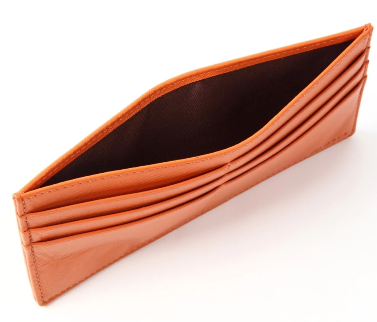 MURAの薄型長財布オレンジのお札入れ部分