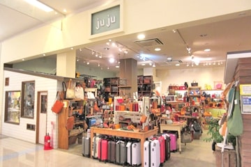 モクの財布を取り扱っている鳥取県のjuju bag & luggage