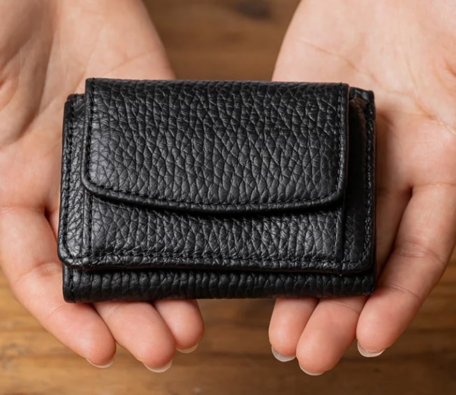 60代女性におすすめなMURA（ムラ）のミニ財布はスキミング防止RFID財布