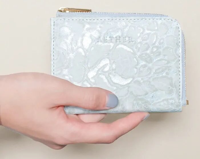 【レディースミニ財布（二つ折り・三つ折り）】 シルバー 財布人気ブランド・おすすめランキングTOP5