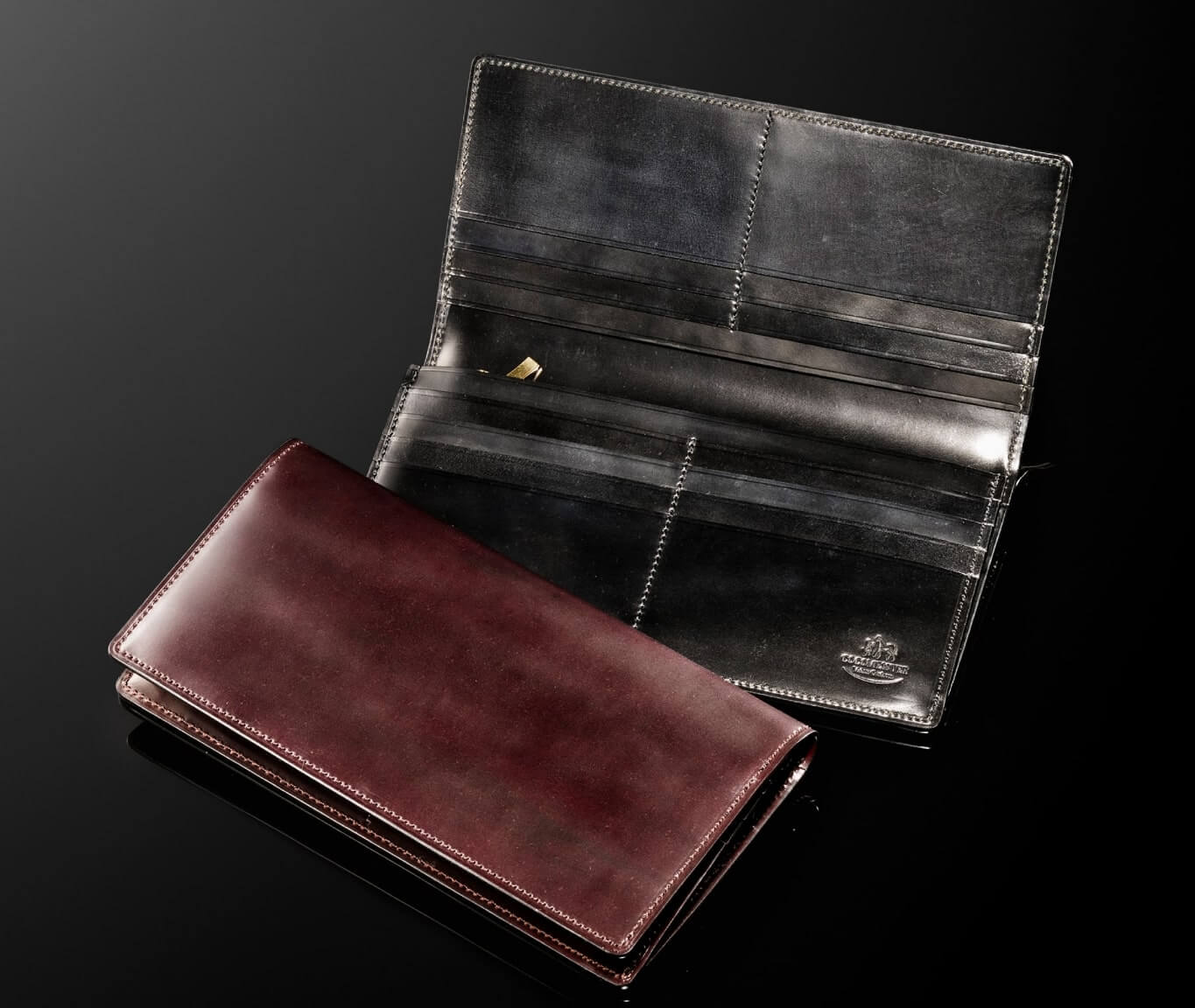 ココマイスターの二つ折り長財布（ブラウン、ブラック）シェルコードバン　スタンフォード