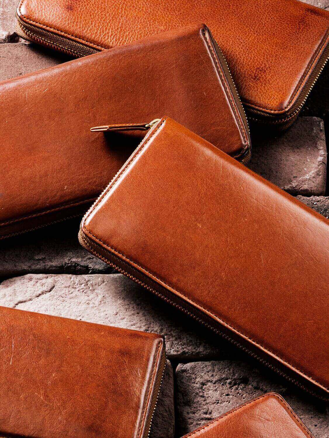 ココマイスター 折り重なる茶色長財布 