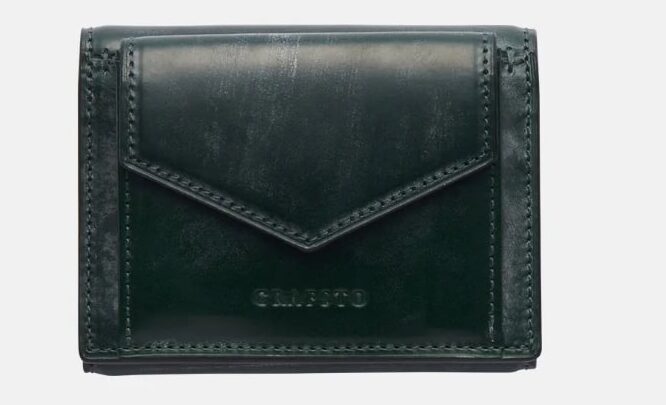 緑の財布 「CRAFSTO（クラフスト）」のブライドルレザー三つ折り財布